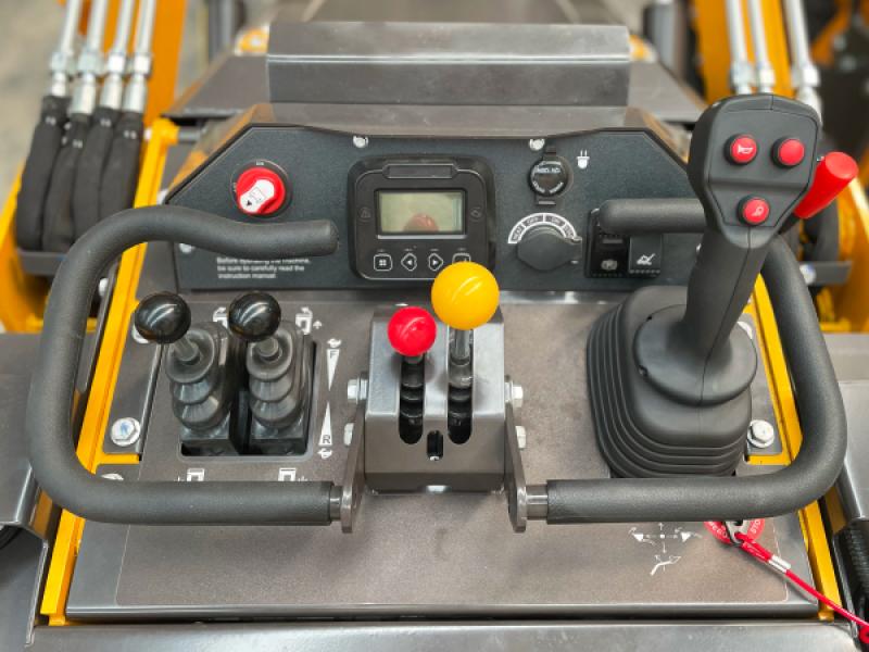 Joystick de commande ergonomique et précis