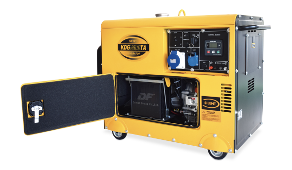 Prises: 16A 230V + 32A 380V